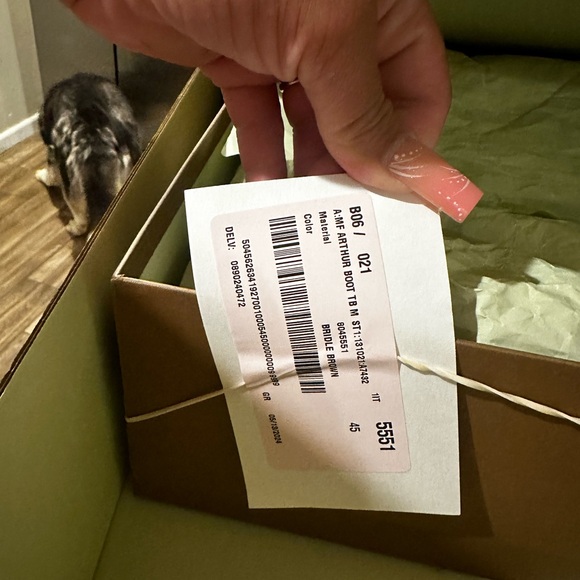 NWT men’s Burberry boots - Picture 6 of 9